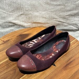 Born Womens Suede Leather Studded Cap Toe Ballet Flats Shoes Purple Size 8.5